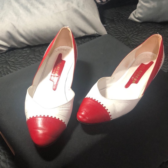 Serena Shoes - Serena Vintage low heel shoes Size 39/8